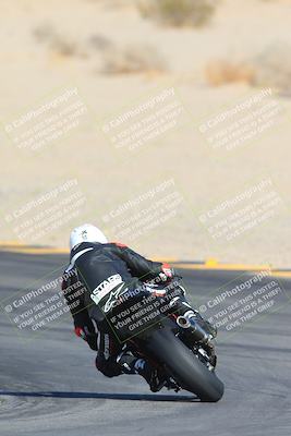 media/Dec-05-2024-Racers Edge (Thu) [[e102e0690b]]/3-B Group/Session 1 Turn 8 Backside/